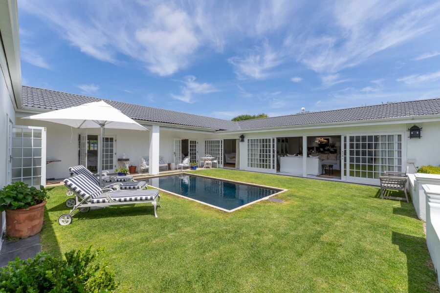 5 Bedroom Property for Sale in Lower Robberg Western Cape